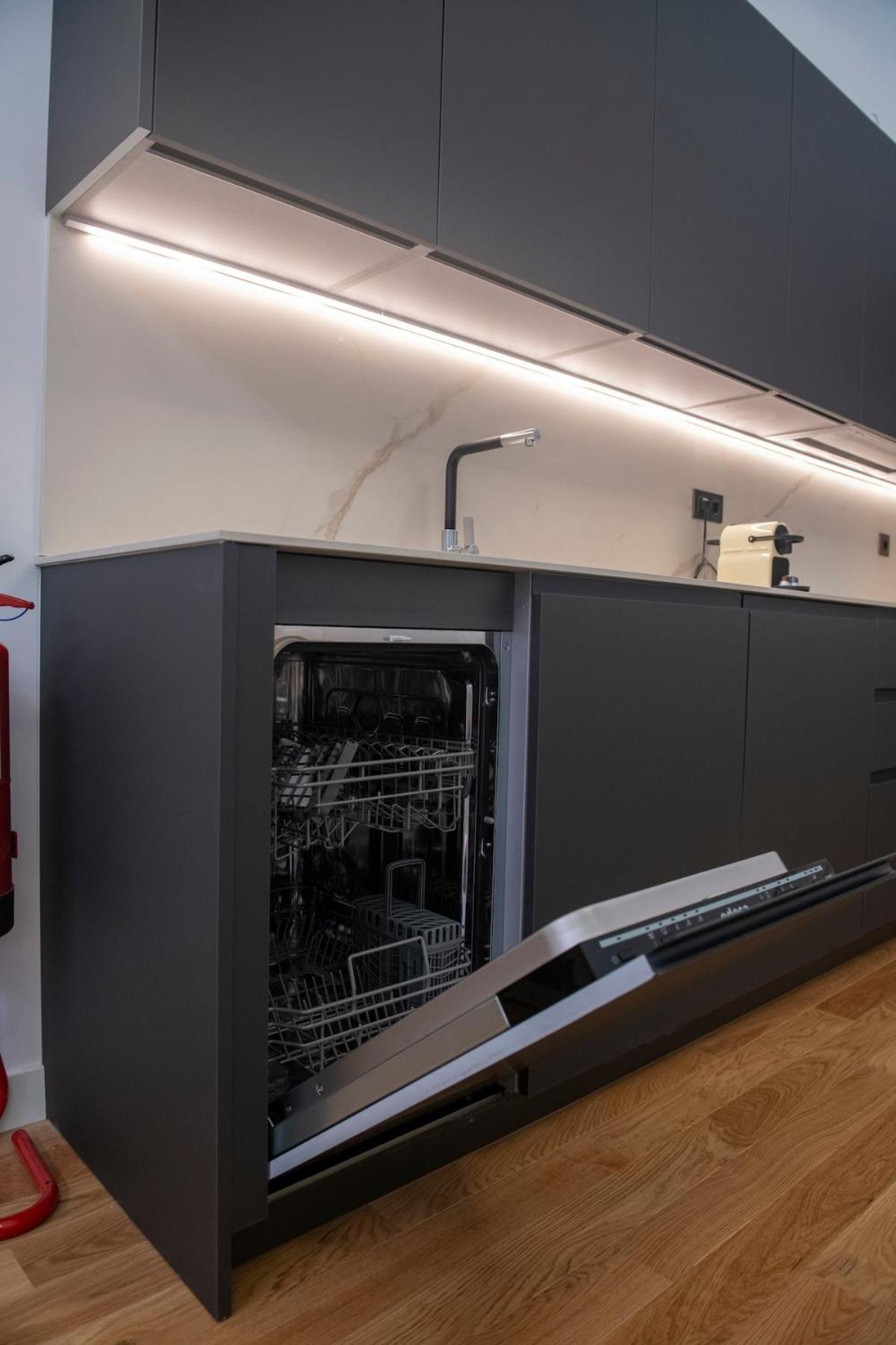Apartment Spectacular Bravo Murillo Ac Wifi 3